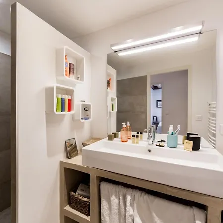 Apartment Authentic With An Exceptional View Ail