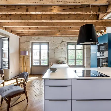 Authentic With An Exceptional View Ail Apartman Lyon